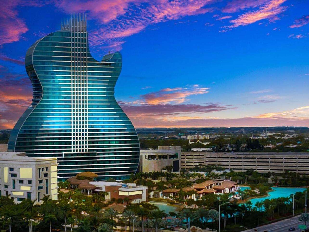 2 Bdrm Modern House Mins From Beach & Casino Hb1 Холандейл Бийч Екстериор снимка