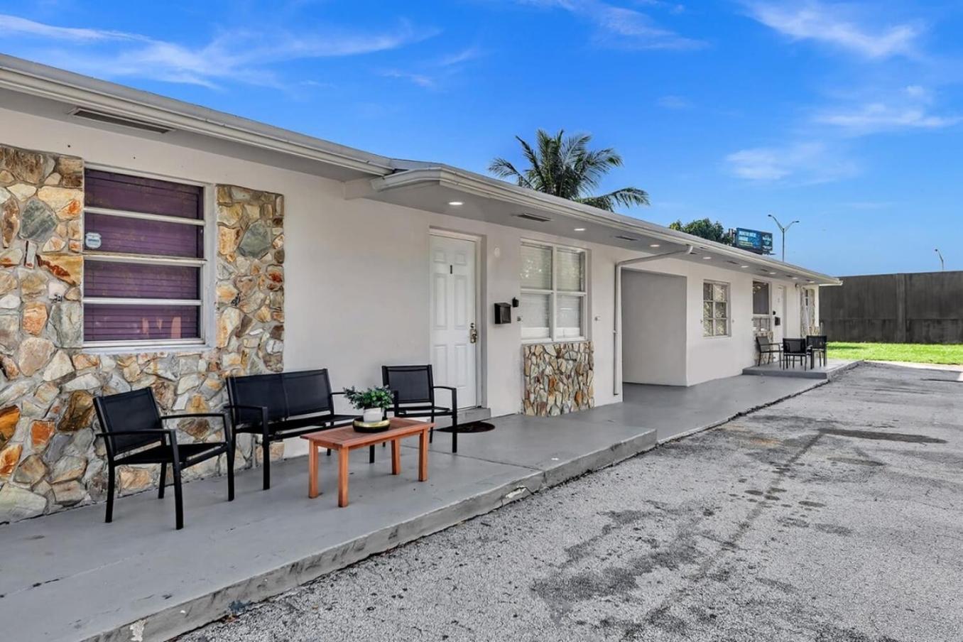 2 Bdrm Modern House Mins From Beach & Casino Hb1 Холандейл Бийч Екстериор снимка